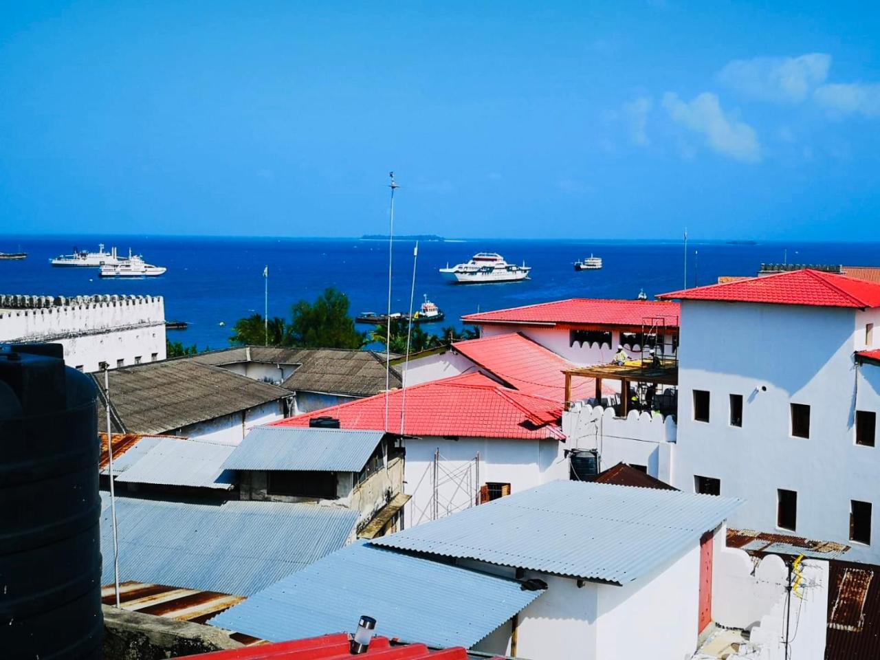 Bottoms Up Hostel Zanzibar Ngoại thất bức ảnh