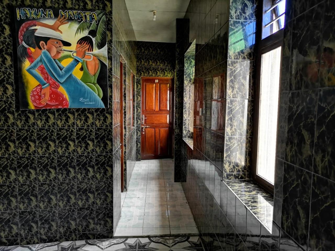 Bottoms Up Hostel Zanzibar Ngoại thất bức ảnh