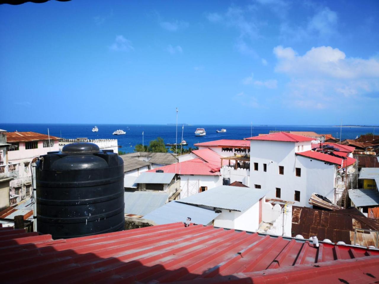 Bottoms Up Hostel Zanzibar Ngoại thất bức ảnh