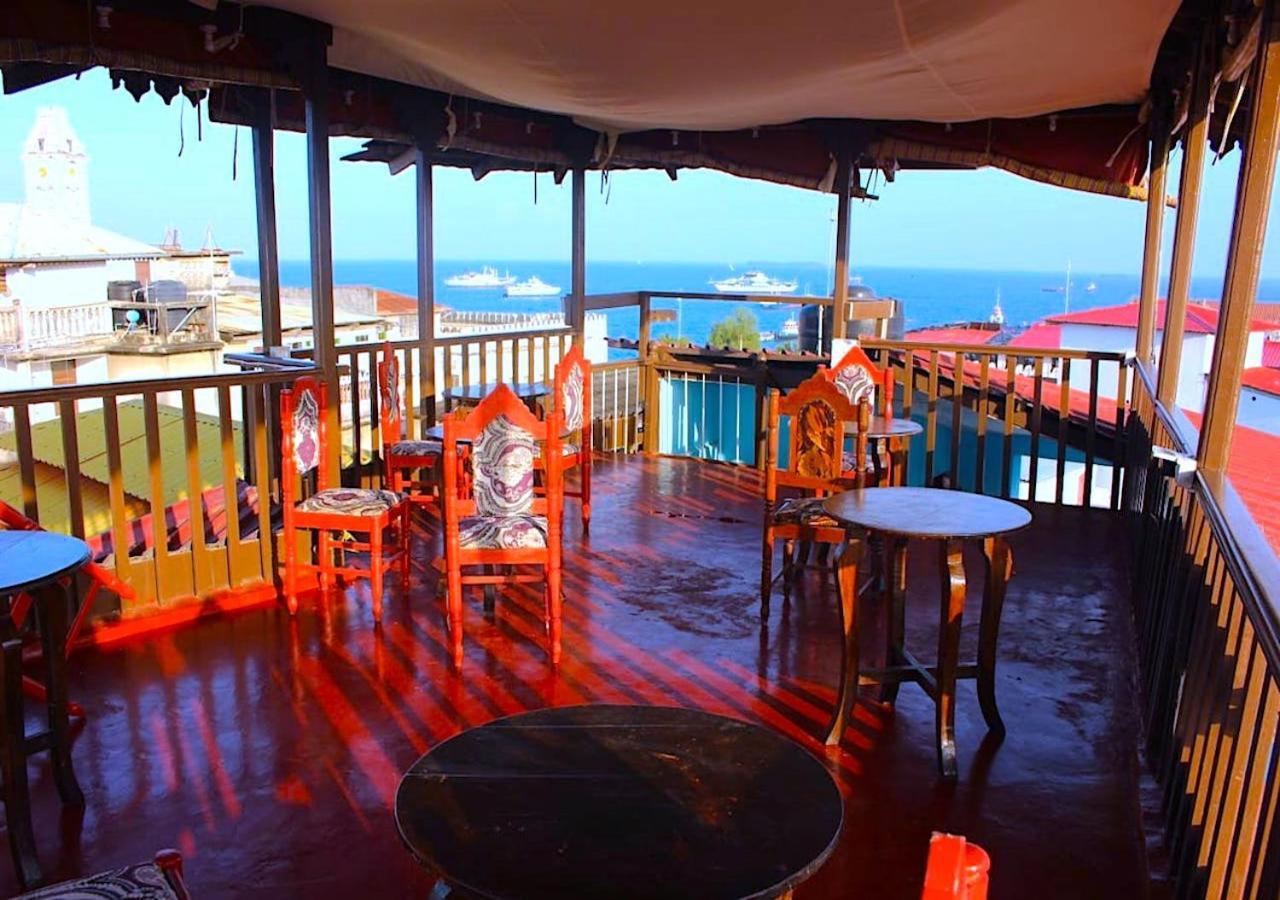 Bottoms Up Hostel Zanzibar Ngoại thất bức ảnh